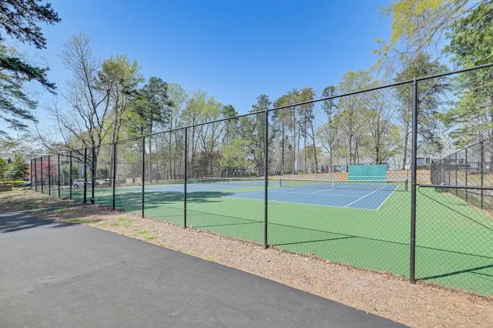 Waterfront Lake Norman Retreat w/ Pool Access!