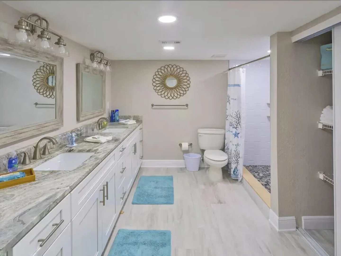 San Remo Beach Front Condo Star5Vaca