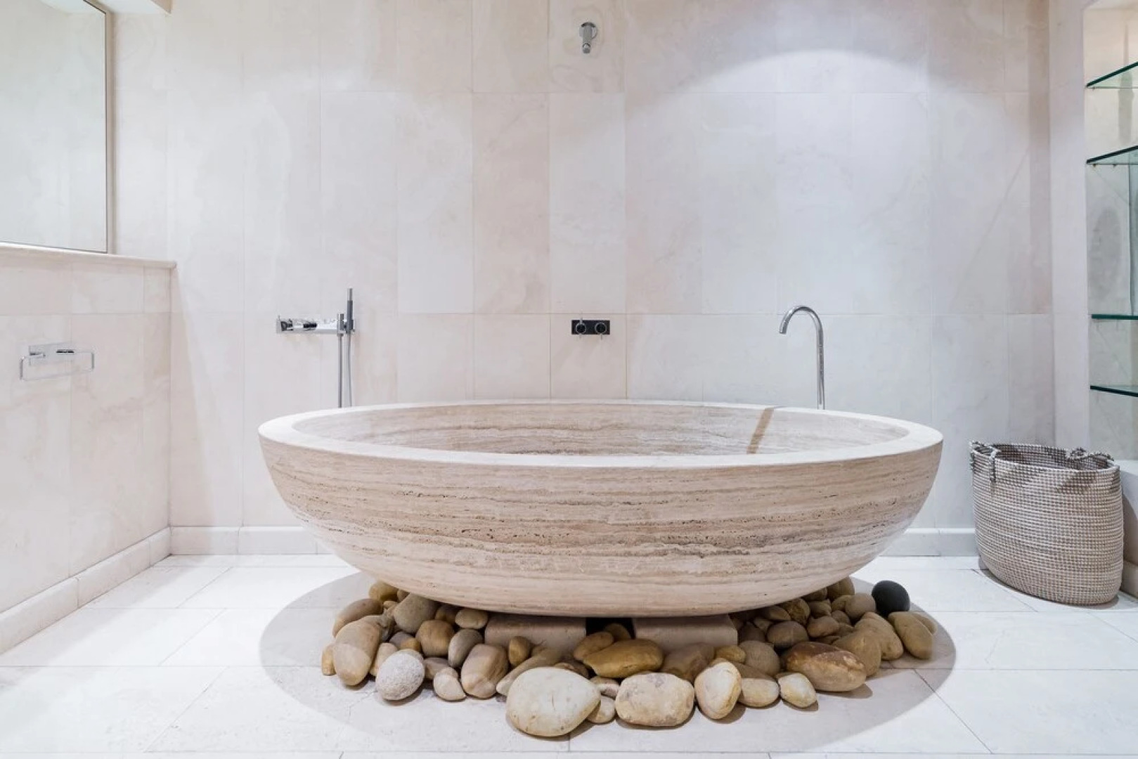 The Oscar Wilde Suite by 5STARSTAY