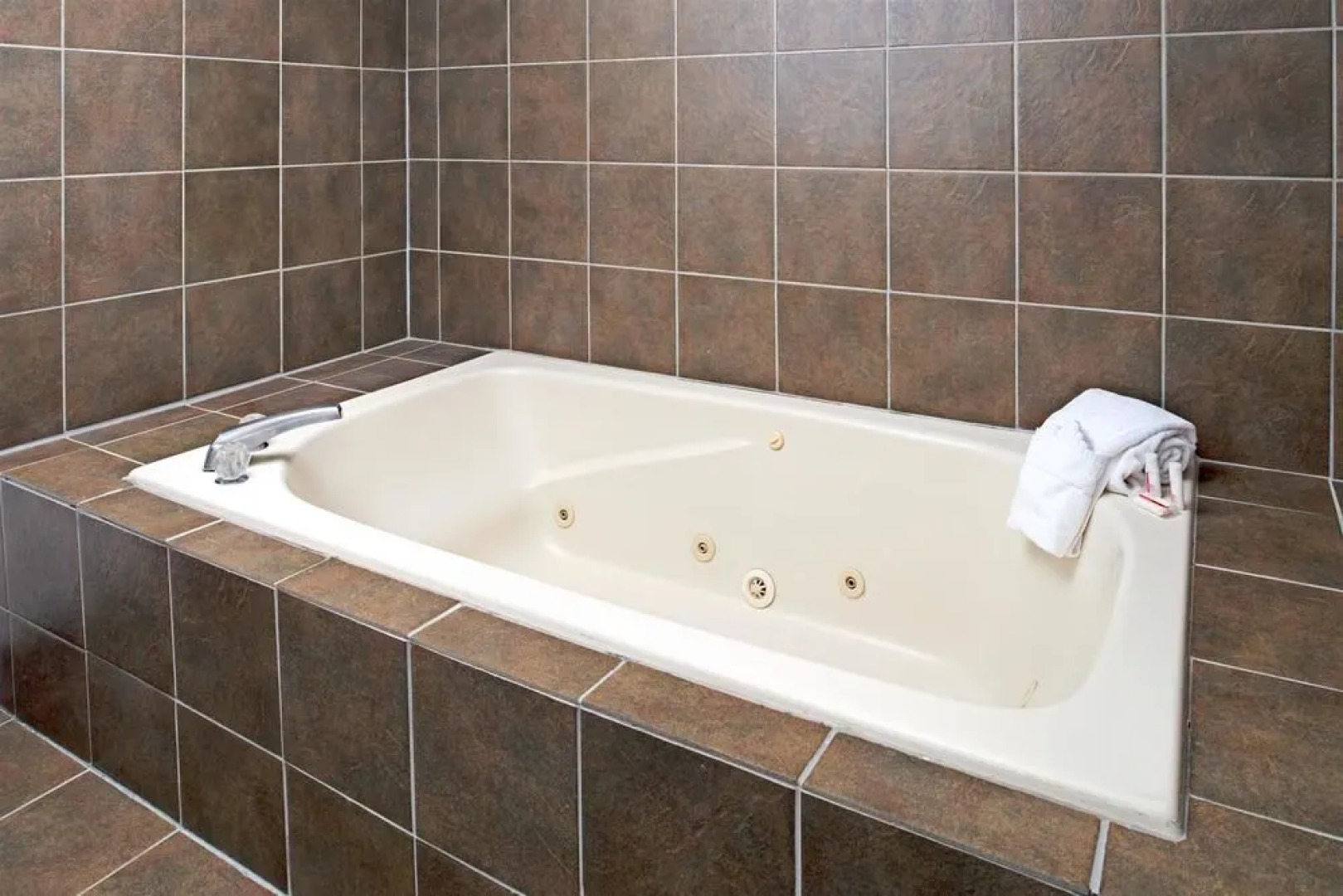 Baymont Inn & Suites Omaha NE