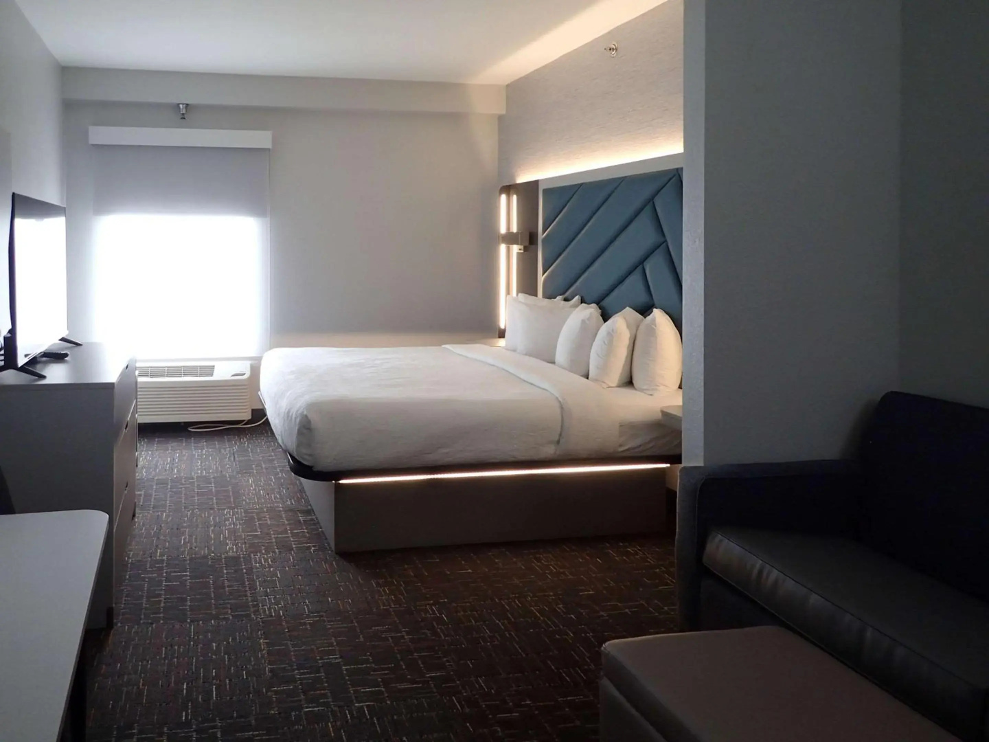 Brentwood Suites Nashville, an Ascend Collection Hotel