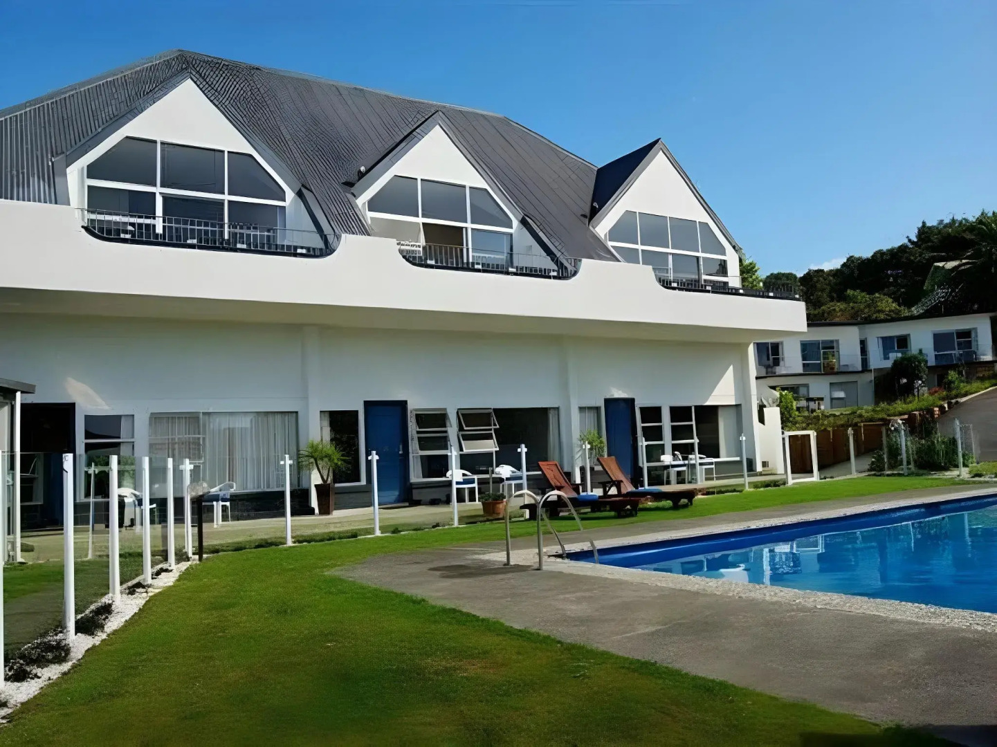 Aloha Seaview Resort Motel