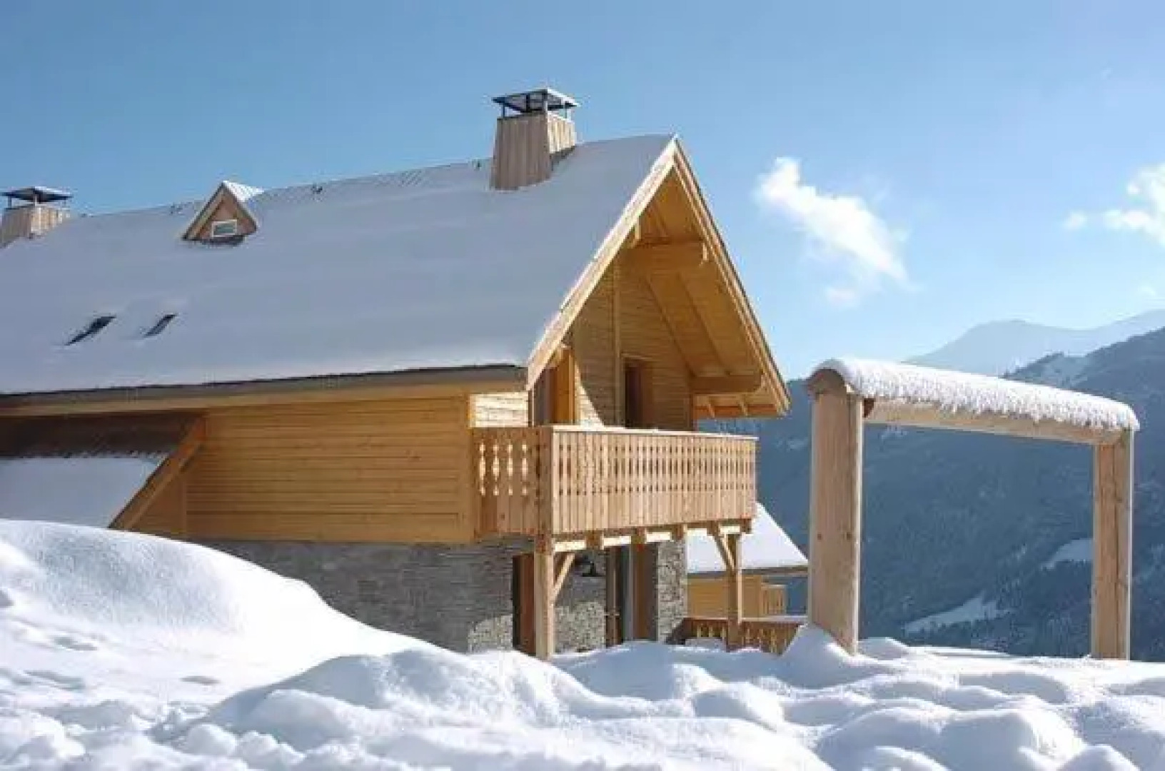 Les Chalets de Praroustan by Actisource