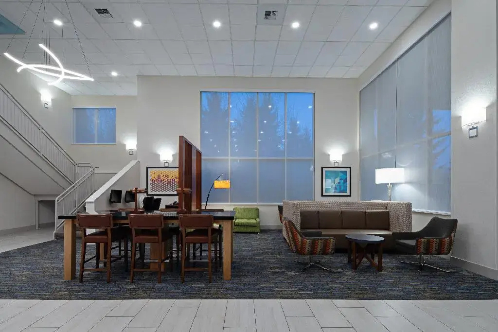 Holiday Inn Express Hotel & Suites SeaTac by IHG