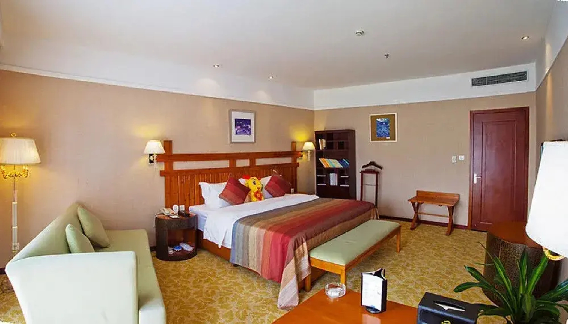 Nanshuige Resort & Spa Convention Center