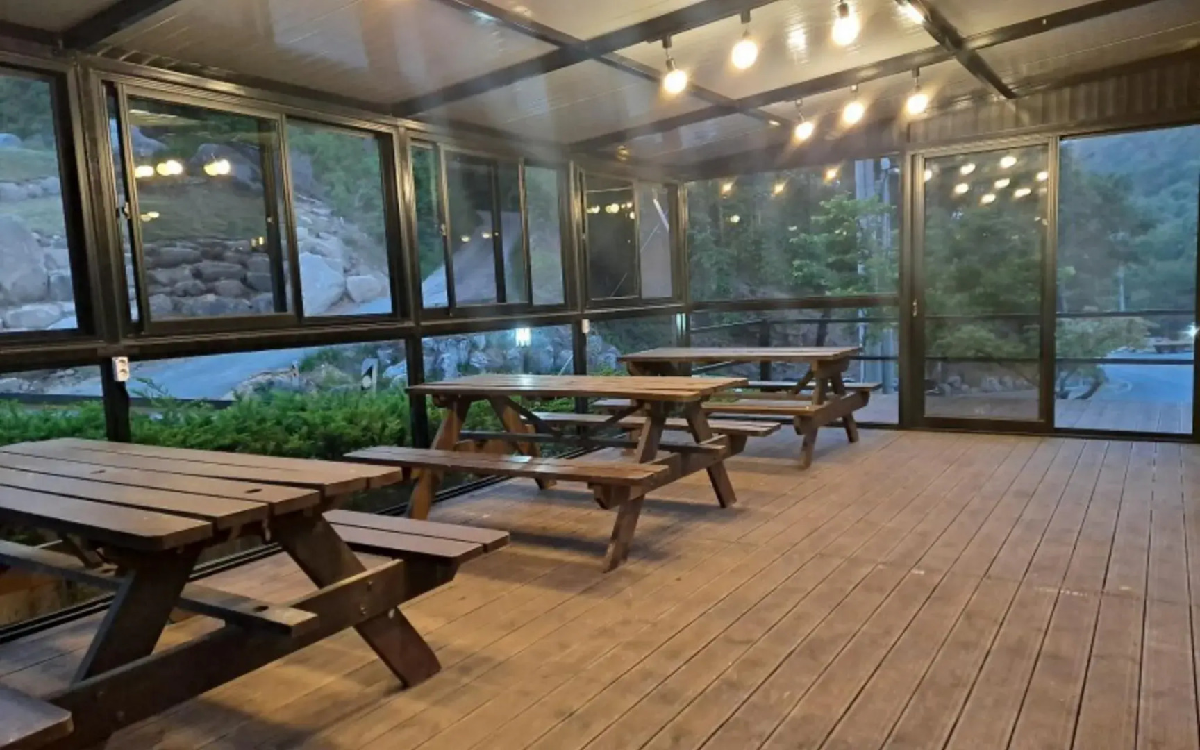 Jecheon Hakyeon Healing Pension