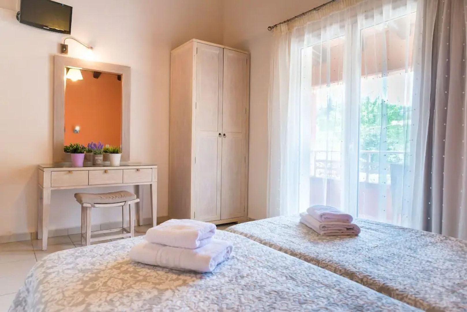 Pyramid City Apartments