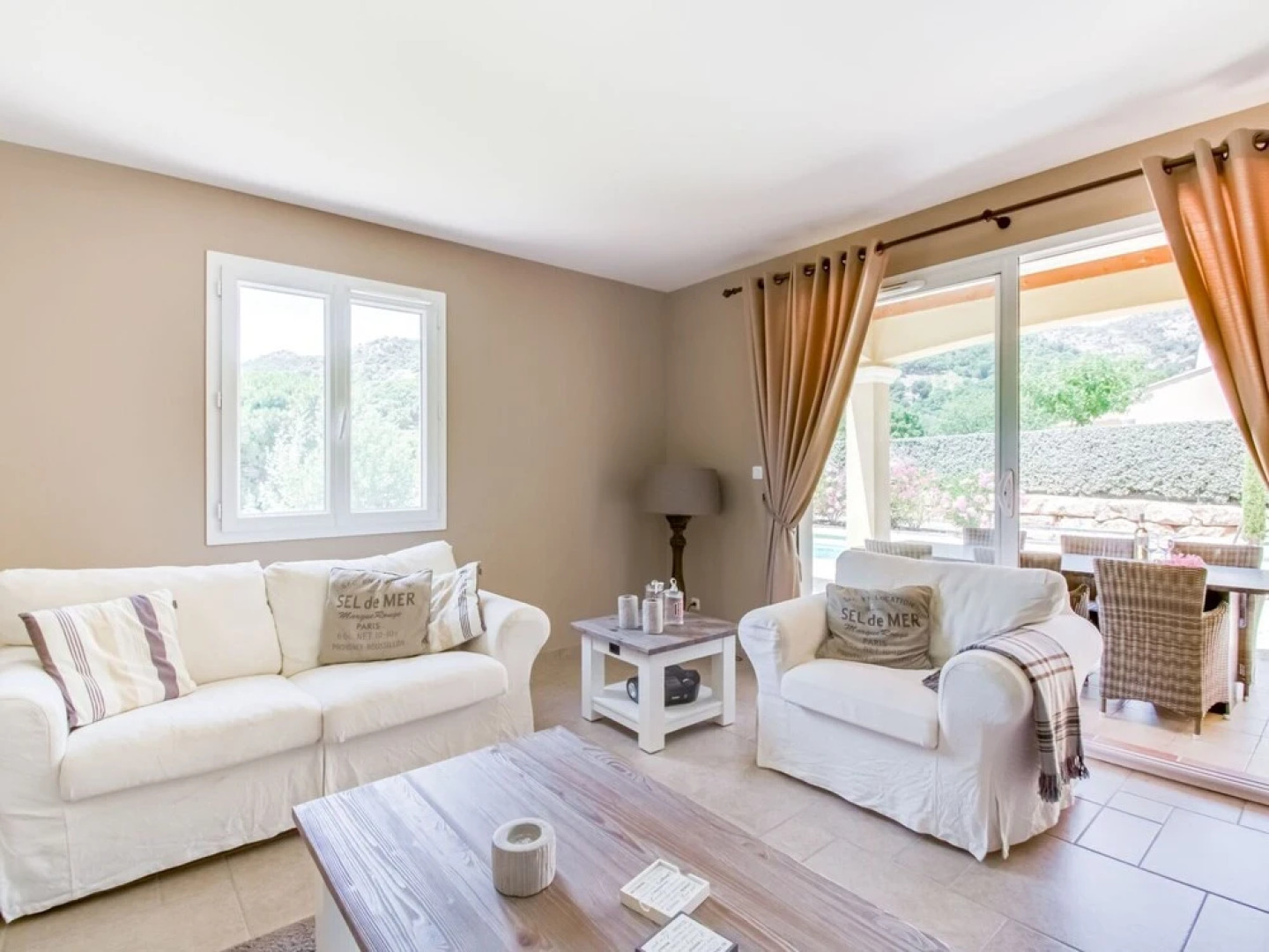 Luxurious Holiday Home in Le Plan-de-la-tour With Pool