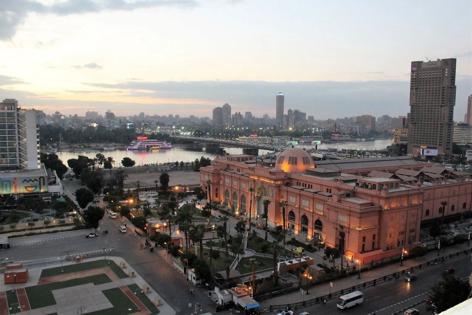 Cleopatra Hotel