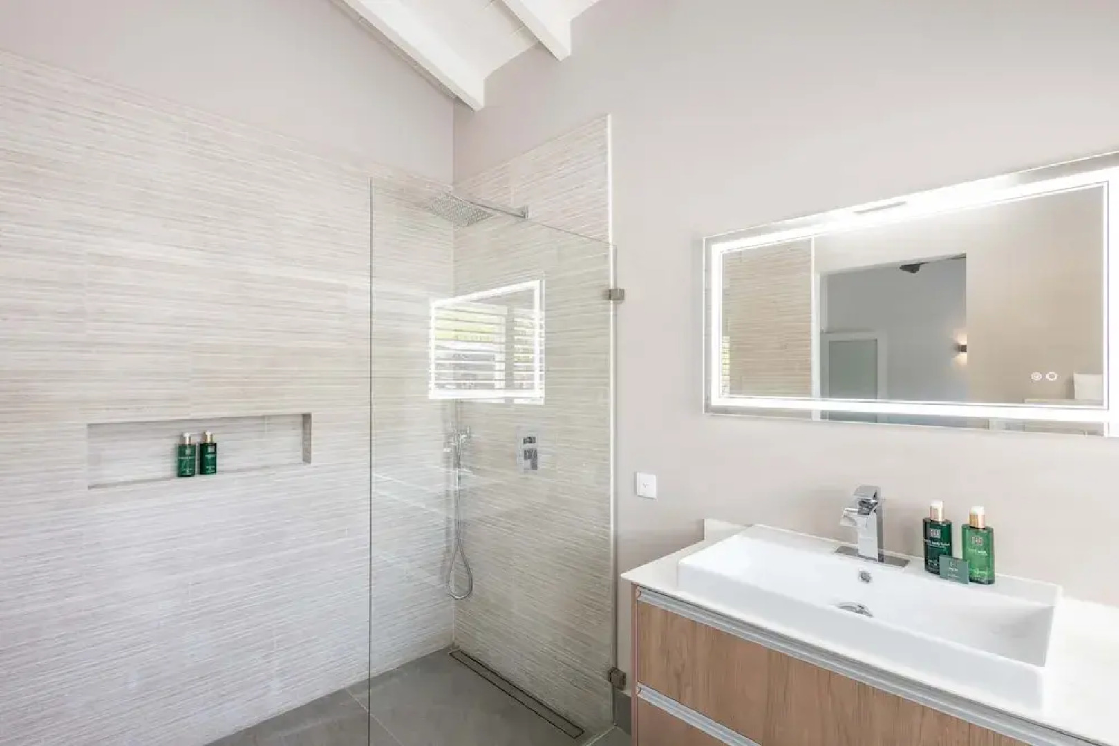 Holidays 17 in Sint Willibrordus