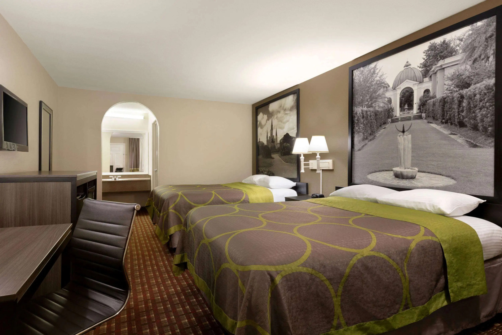 Super 8 by Wyndham Lake Charles Northeast