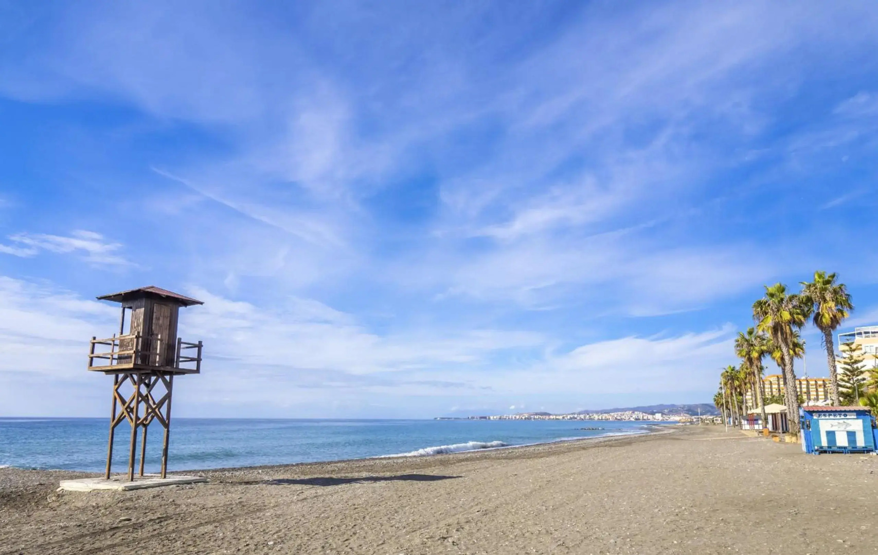 Cubo's Urban Beach Algarrobo
