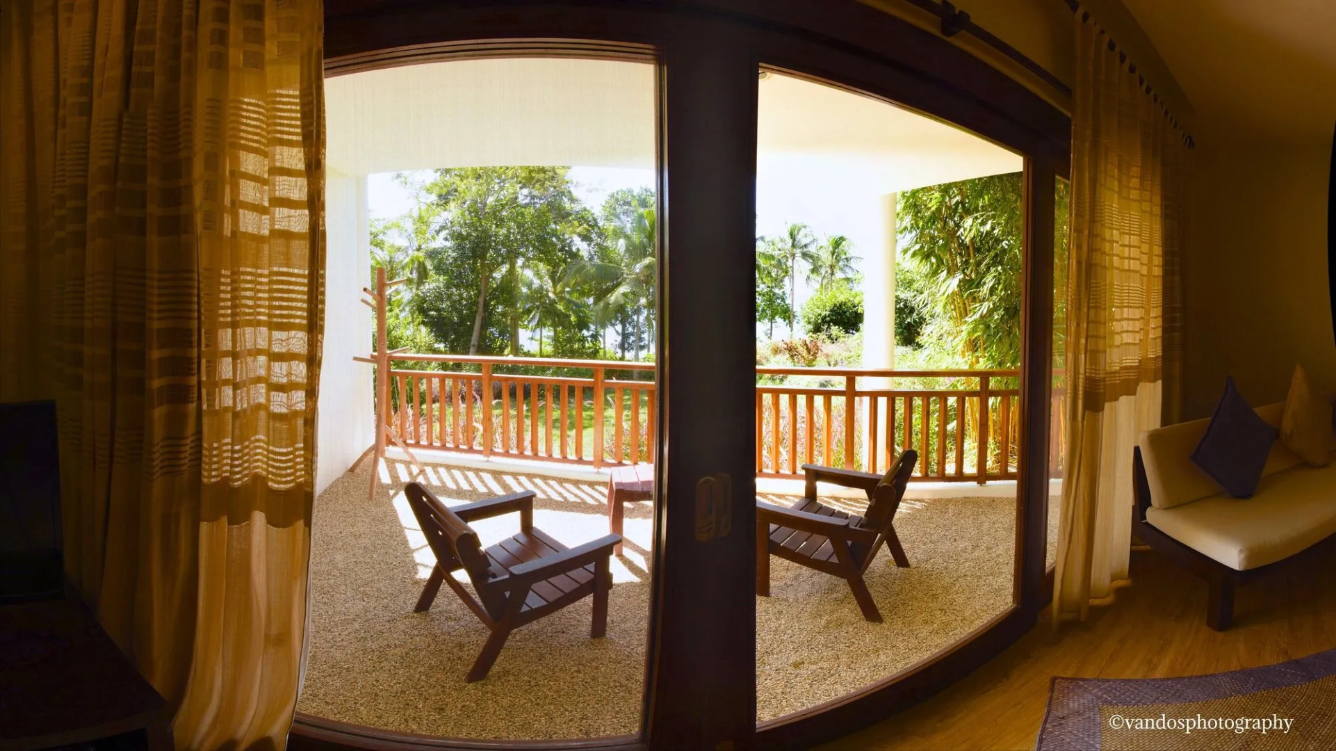 Amun Ini Beach Resort & Spa