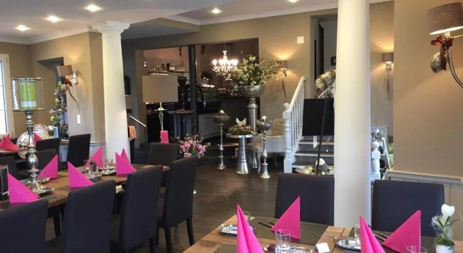 Landcafe mit Mini Hotel