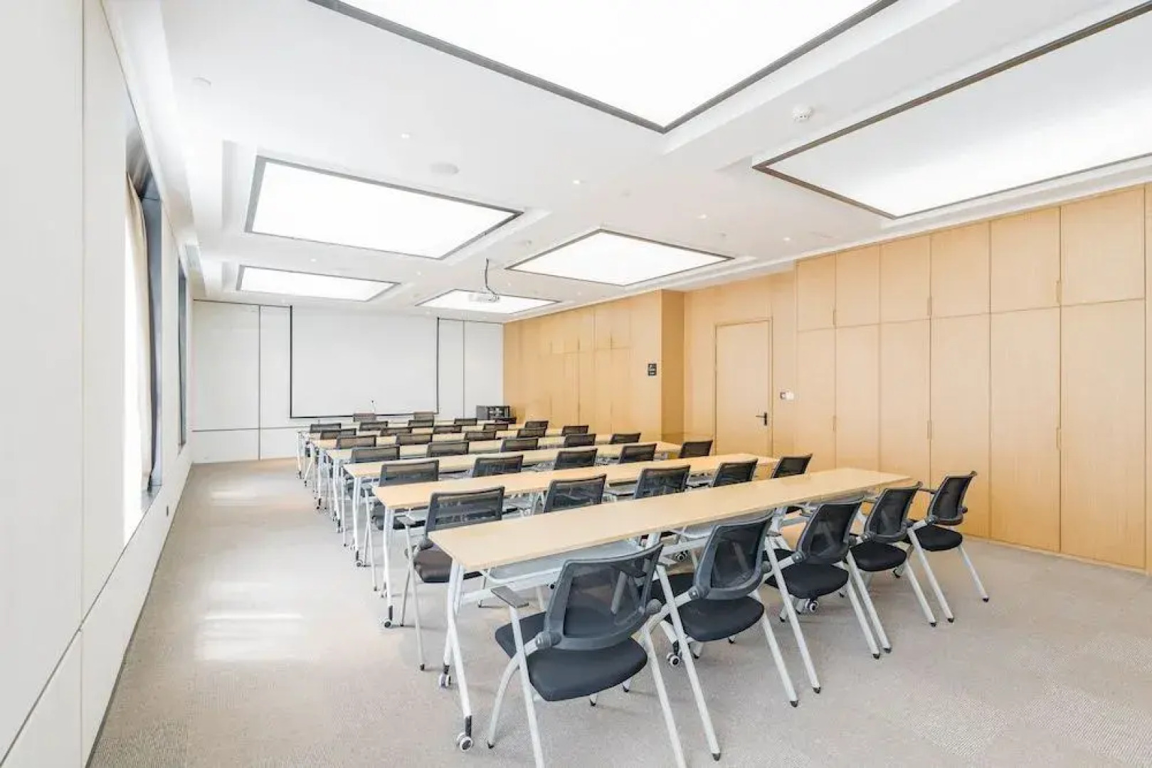 Atour Hotel Swimming Beach Qinglv Road Zhuhai