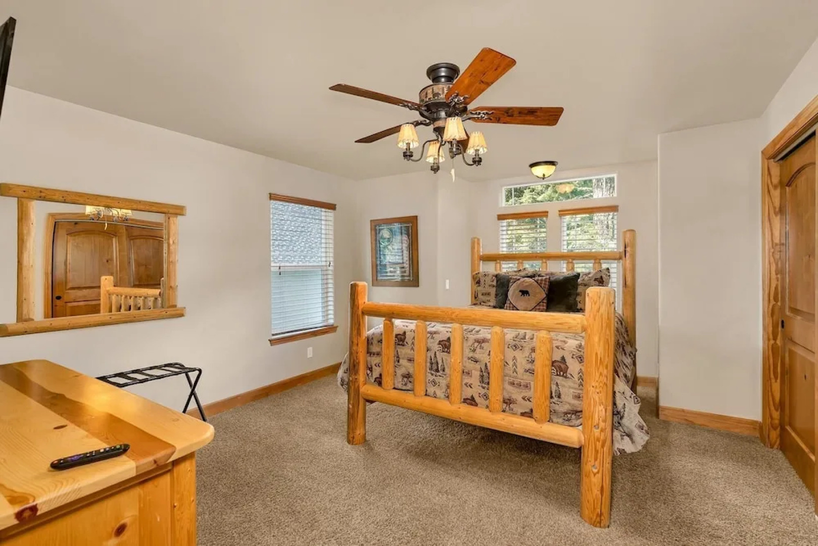 Timber Lodge - 5 Min to Shaver Lake!