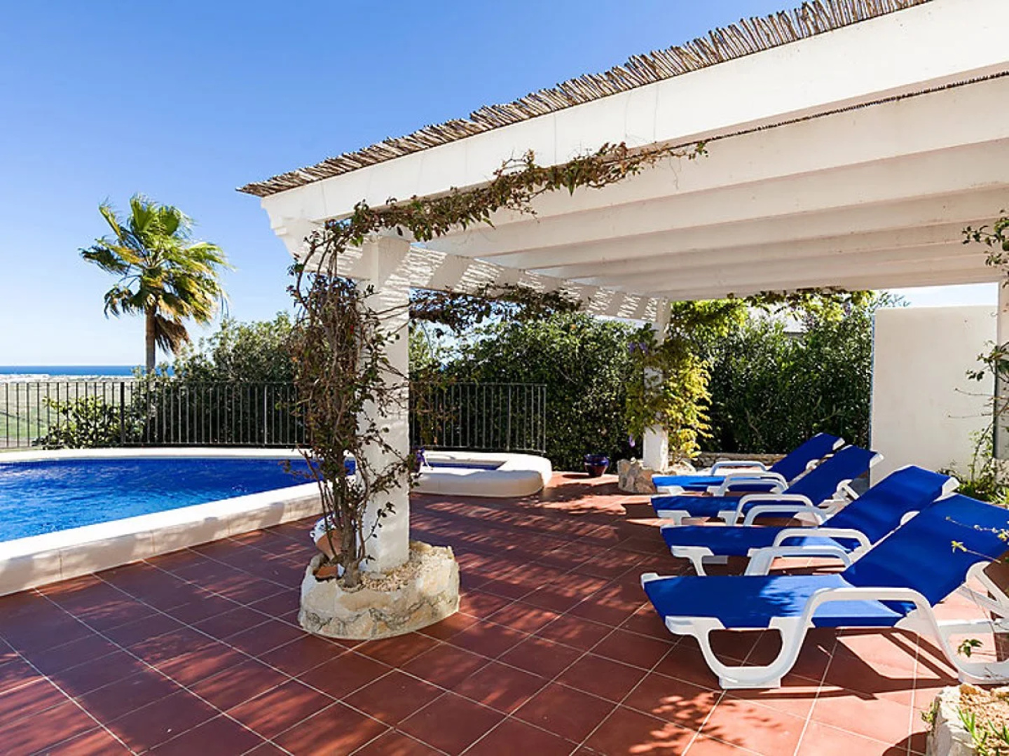 Villa Flores Falcone