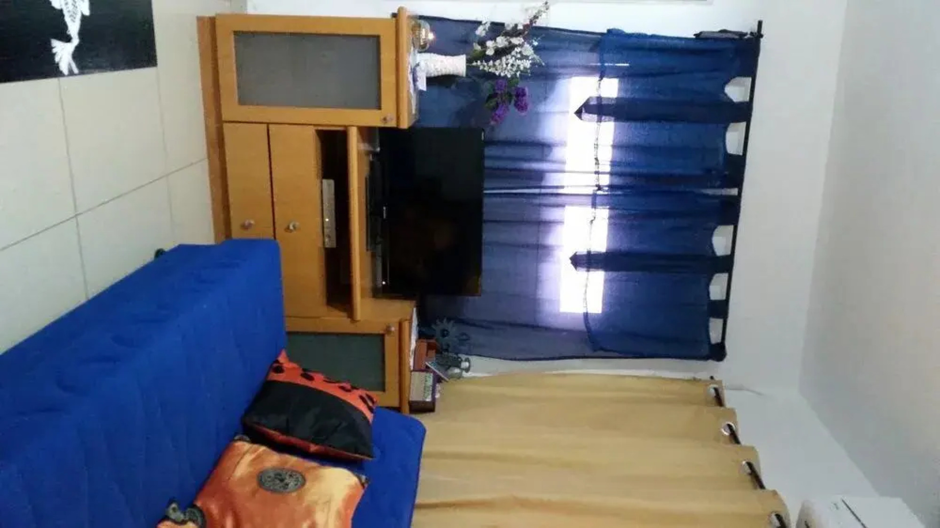 Zimmer Dora Dead Sea