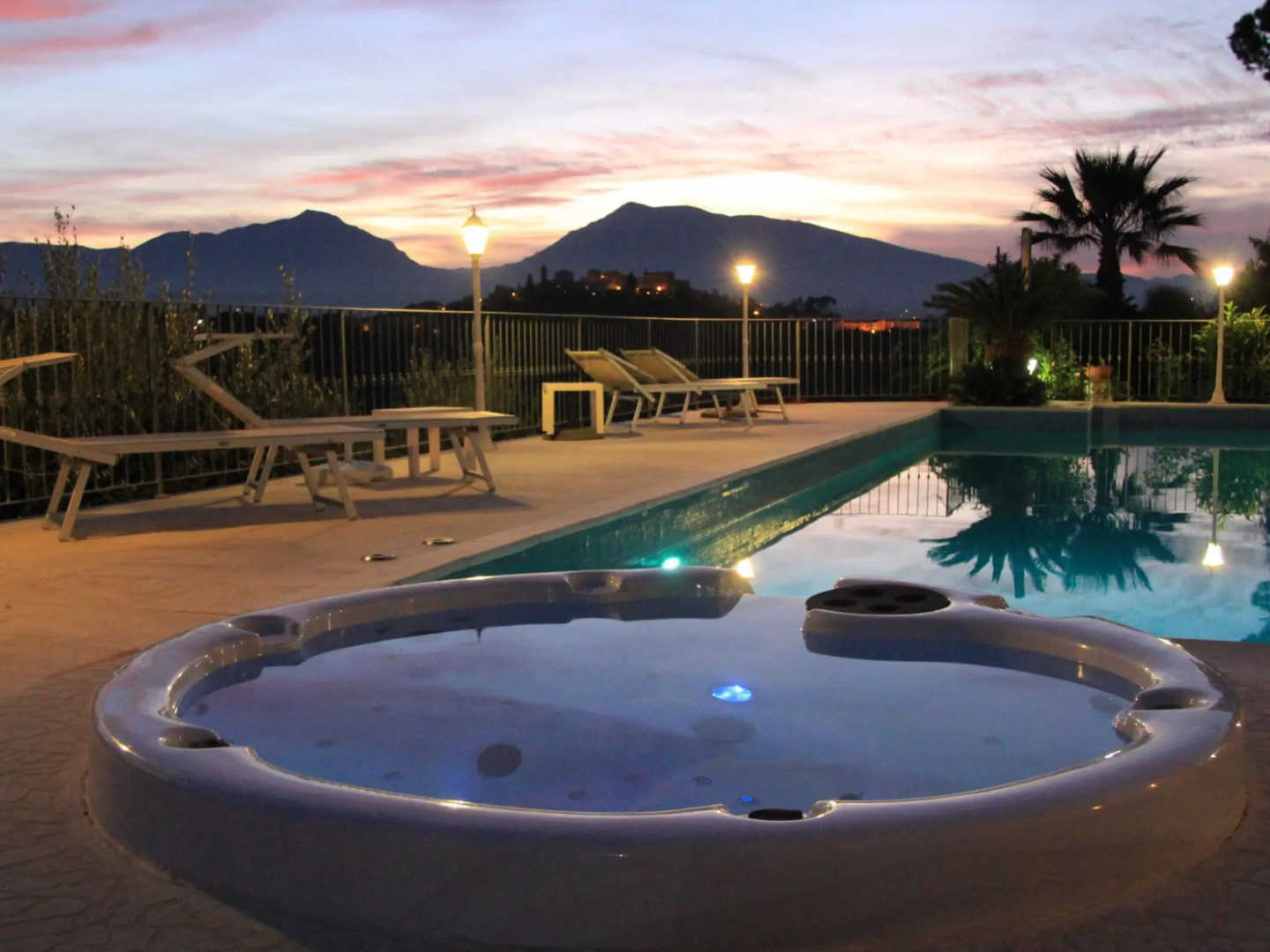 Mansion in Case Alte With Pool & Nature Trails