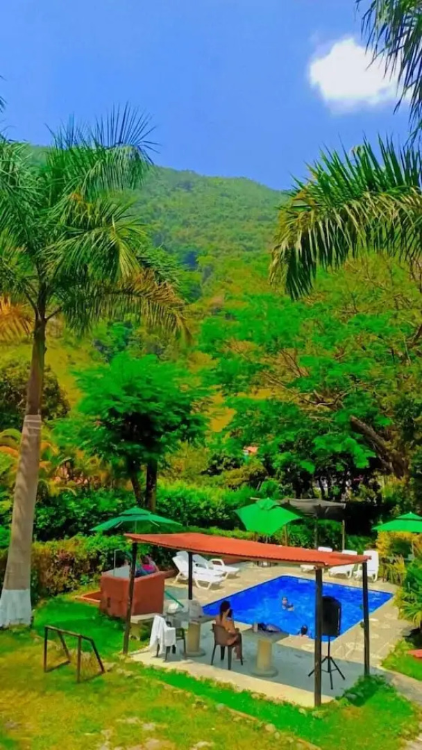 Finca Hotel Mi Cabaña Escondida