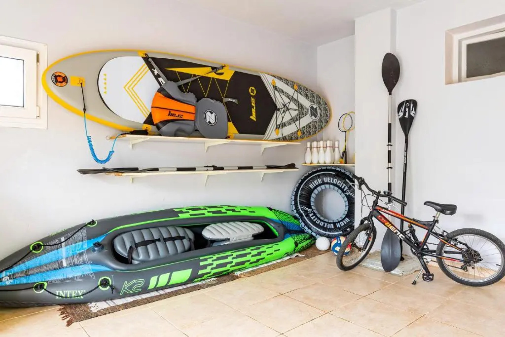 Spyrelia 4BD Villa with 2BD Guesthouse by Konnect, Private Pool & Outdoor Jacuzzi included