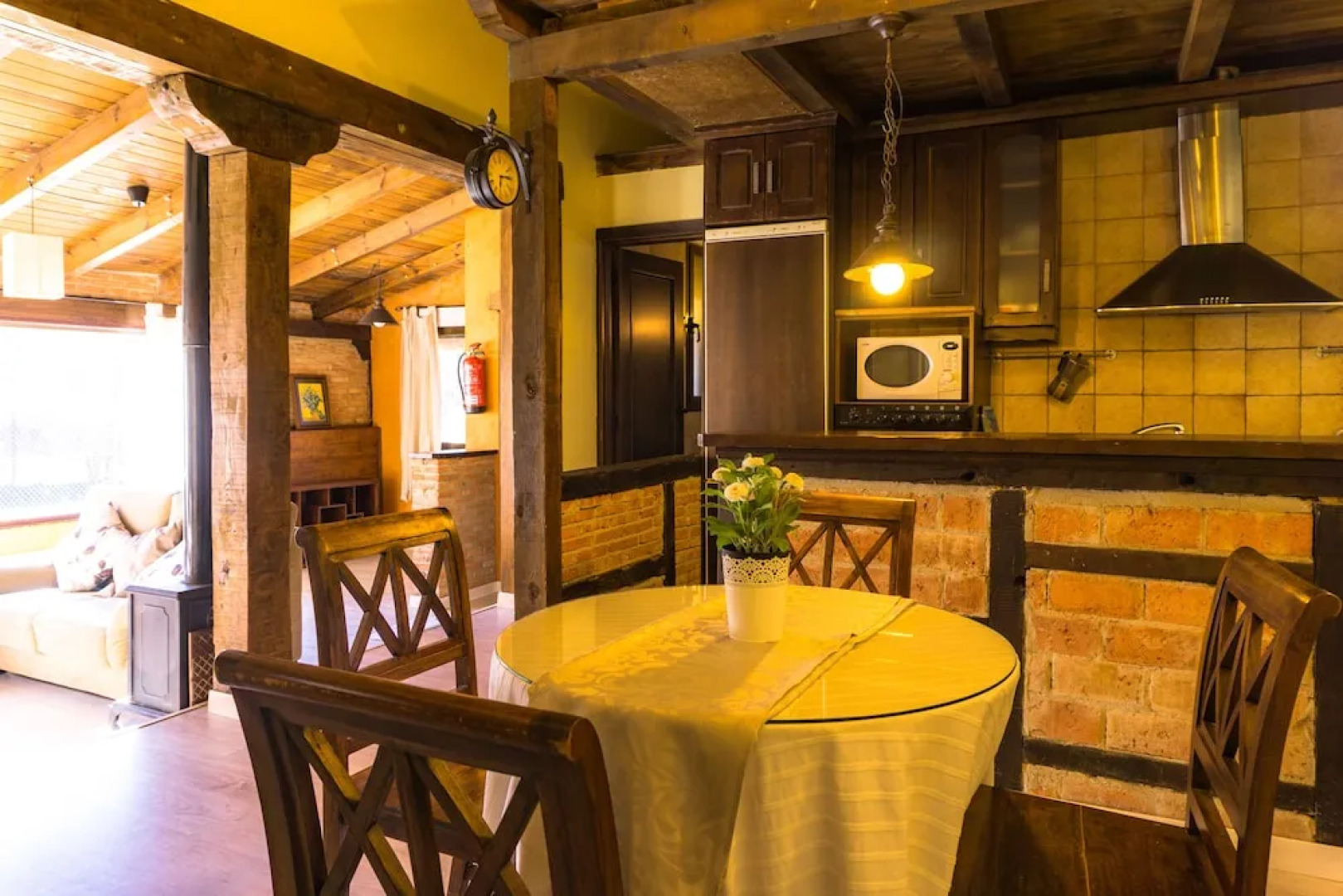 El Manantial Del Fresno