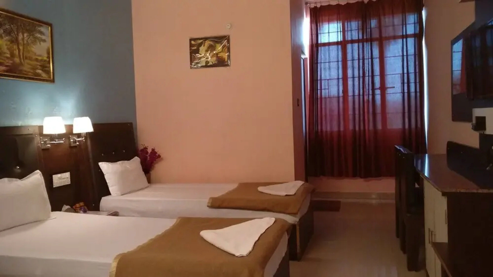 Hotel Zero Mile Rooms