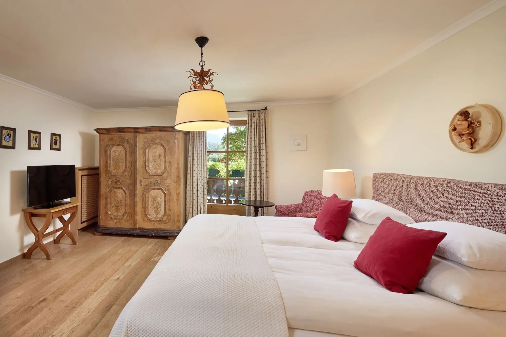 Landsitz Römerhof - Hotel Apartments