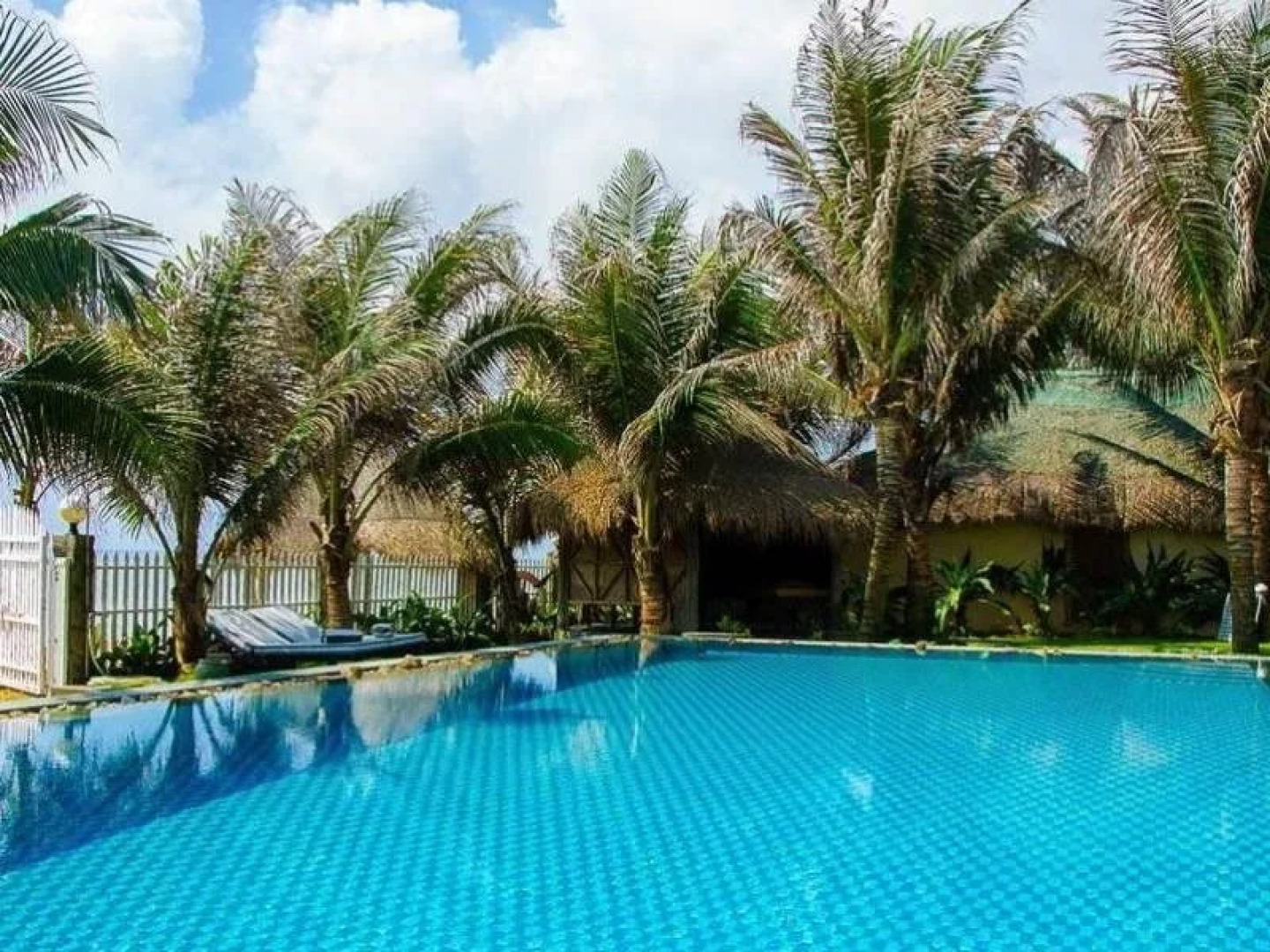 Green Leaf Village Resort