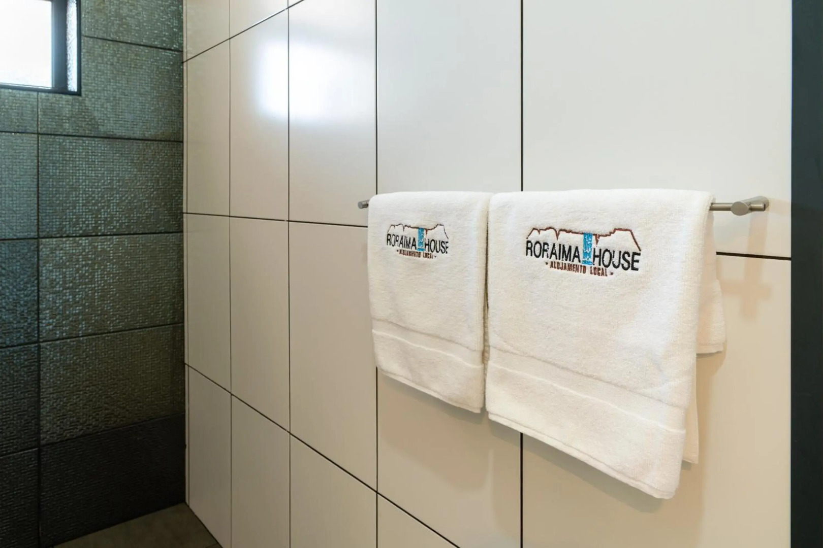 Roraima House - Private Pool and Garden