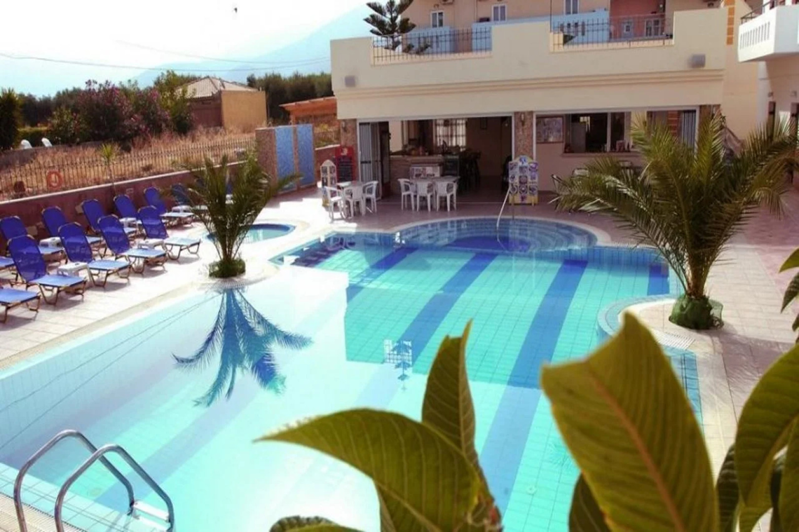 Semiramis Apartments by Estia