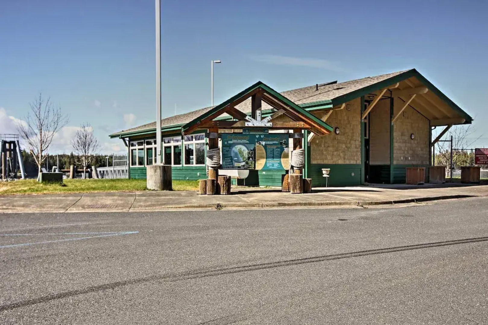 'A Room With a View' Peaceful Retreat on PoW