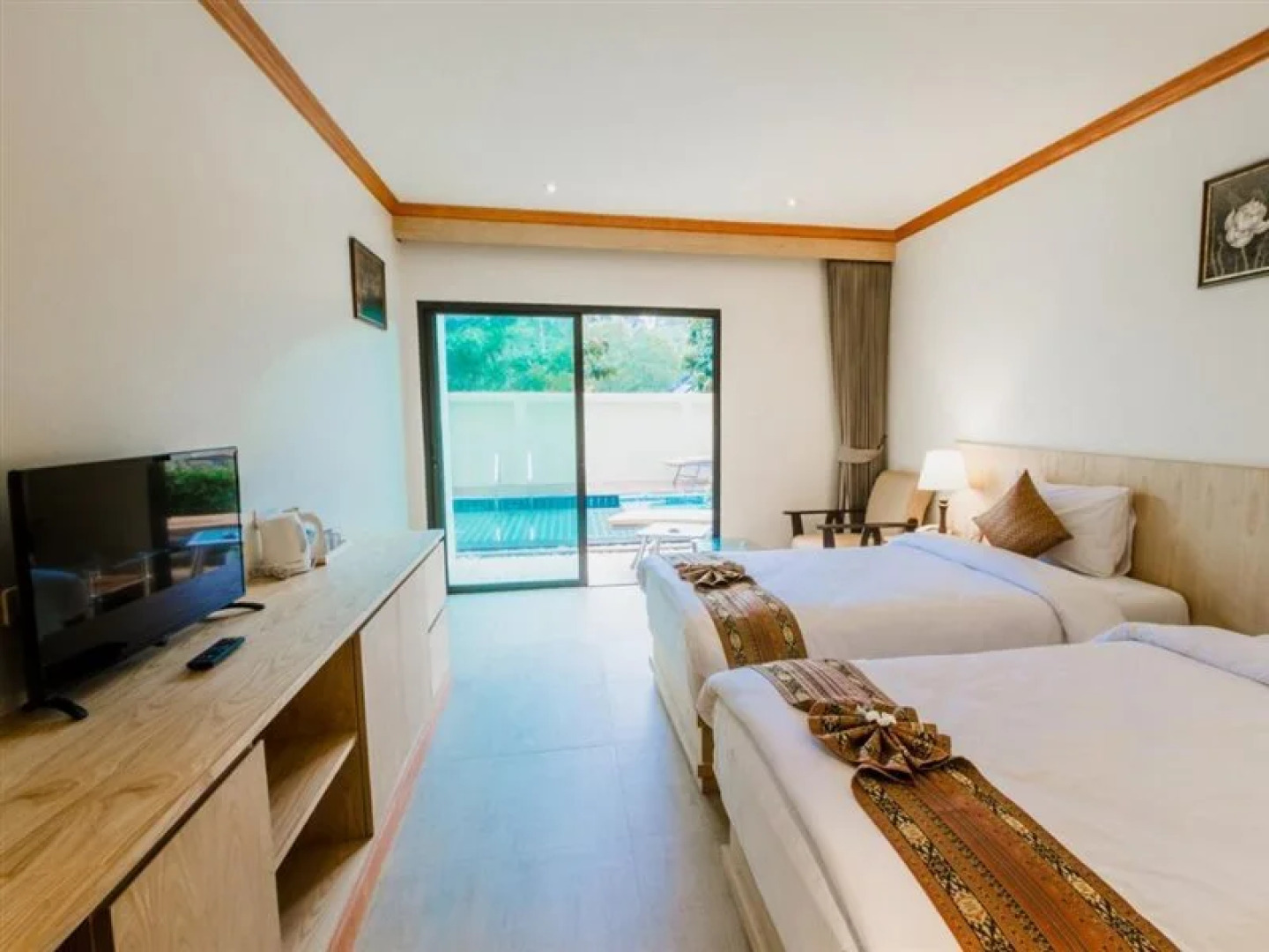 Airport Beach Hotel Phuket