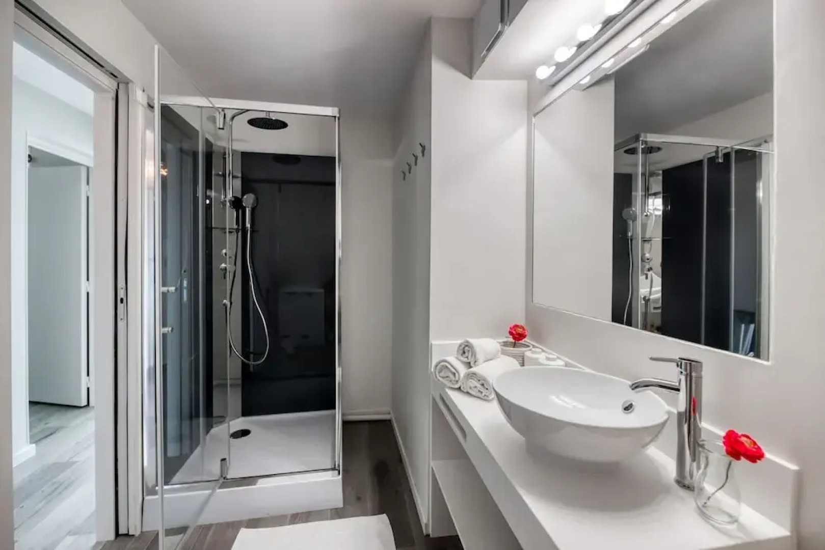 Face la mer - Premi re Conciergerie