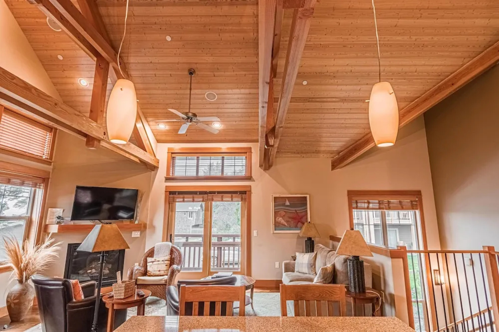 Lodges at Cannon Beach C1