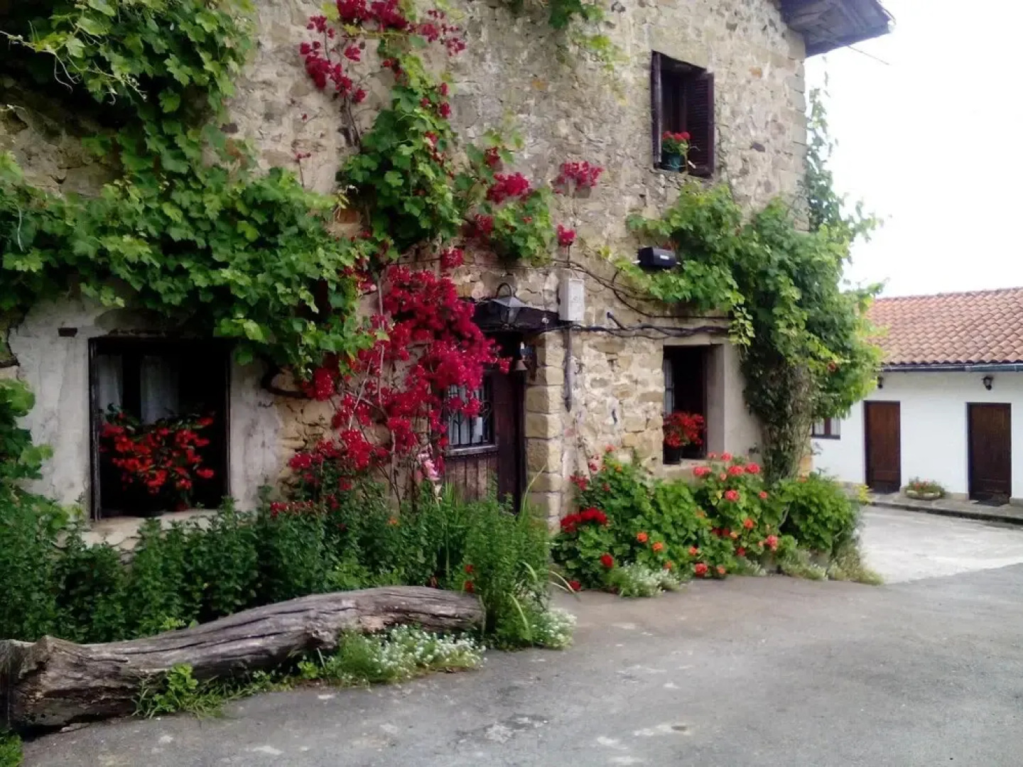 Casa Rural Aristondo