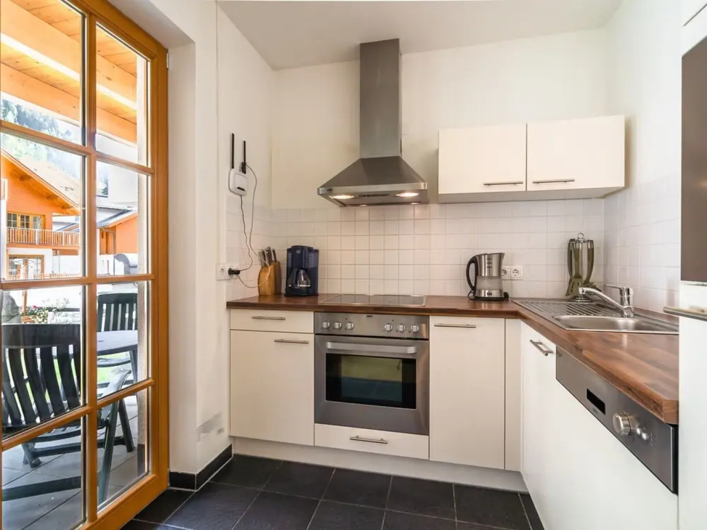 Cozy Apartment in Rauris near Forest