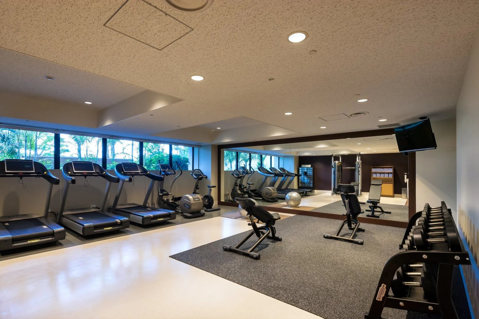 Hilton Okinawa Chatan Resort