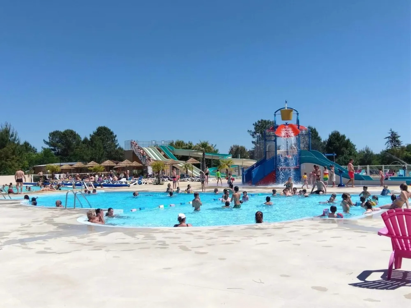 Bungalow With 3 Bedrooms in Saint-julien-en-born, With Shared Pool, Furnished Terrace and Wifi - 14 km From the Beach