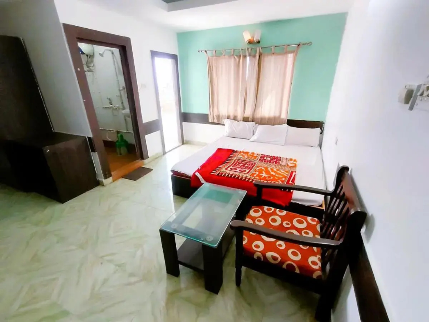 STAYMAKER Chakra Nayan Tara Sonu Inn