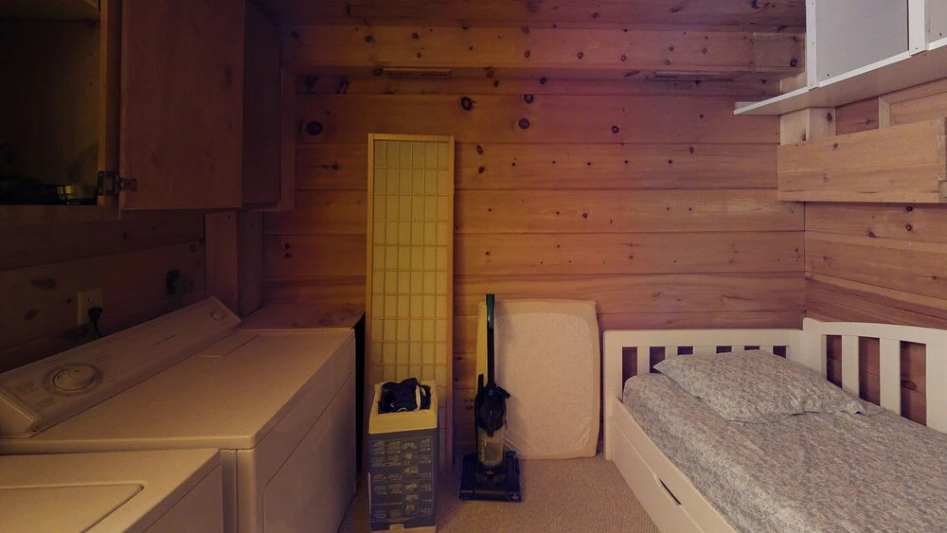 Escapo - Outdoor Hot Tub and Outdoor Fire Pit