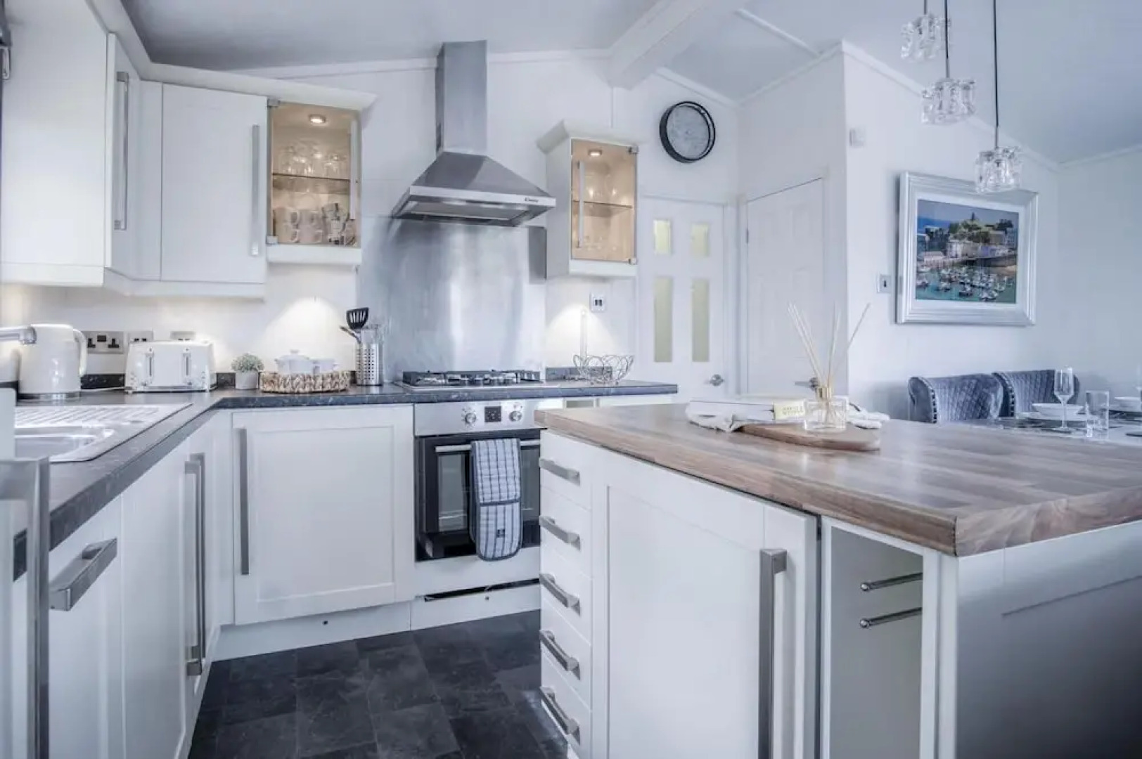 1 Manor Lodge - 3 Bedroom Lodge - Pendine