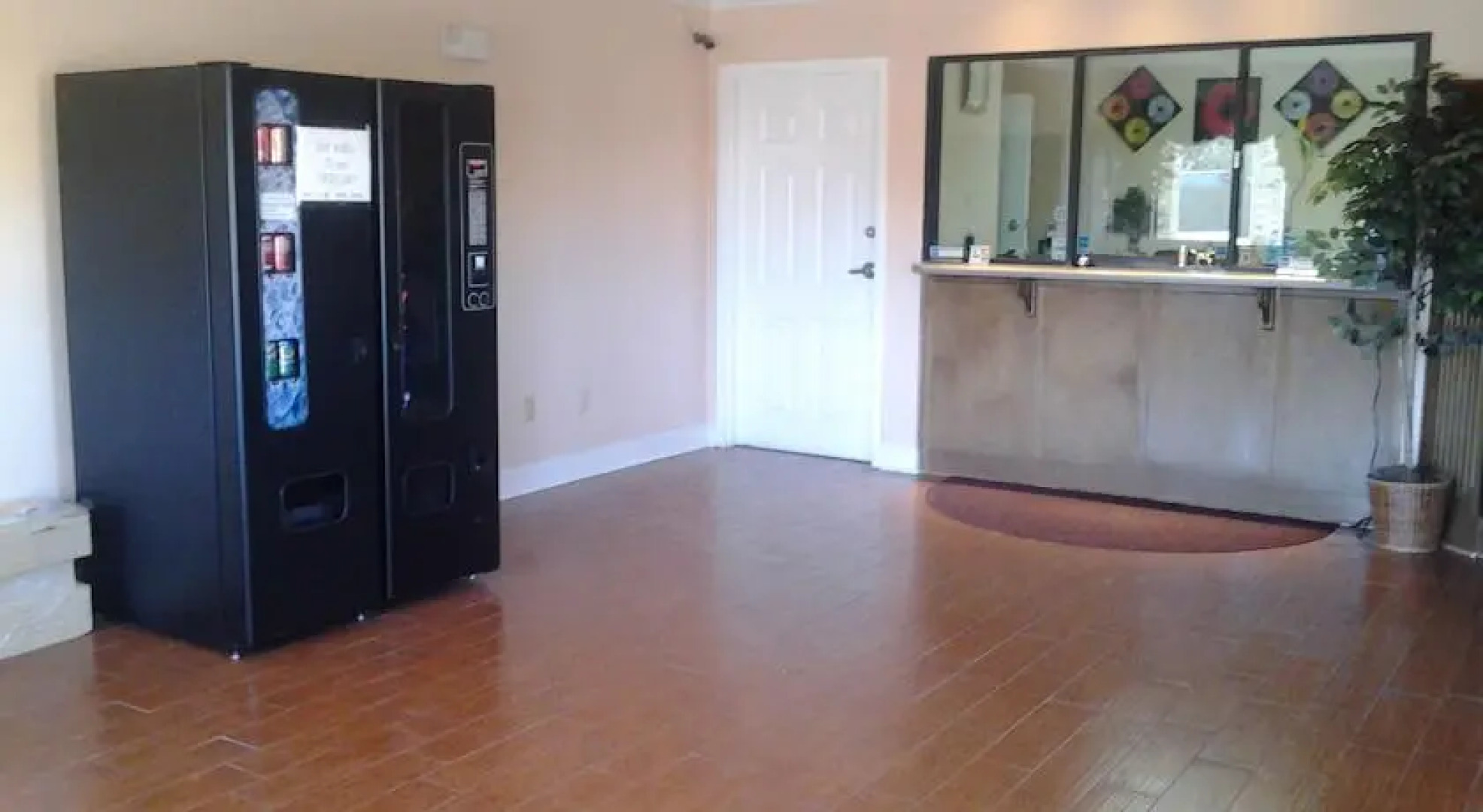 Travelers Inn & Suites - Southaven