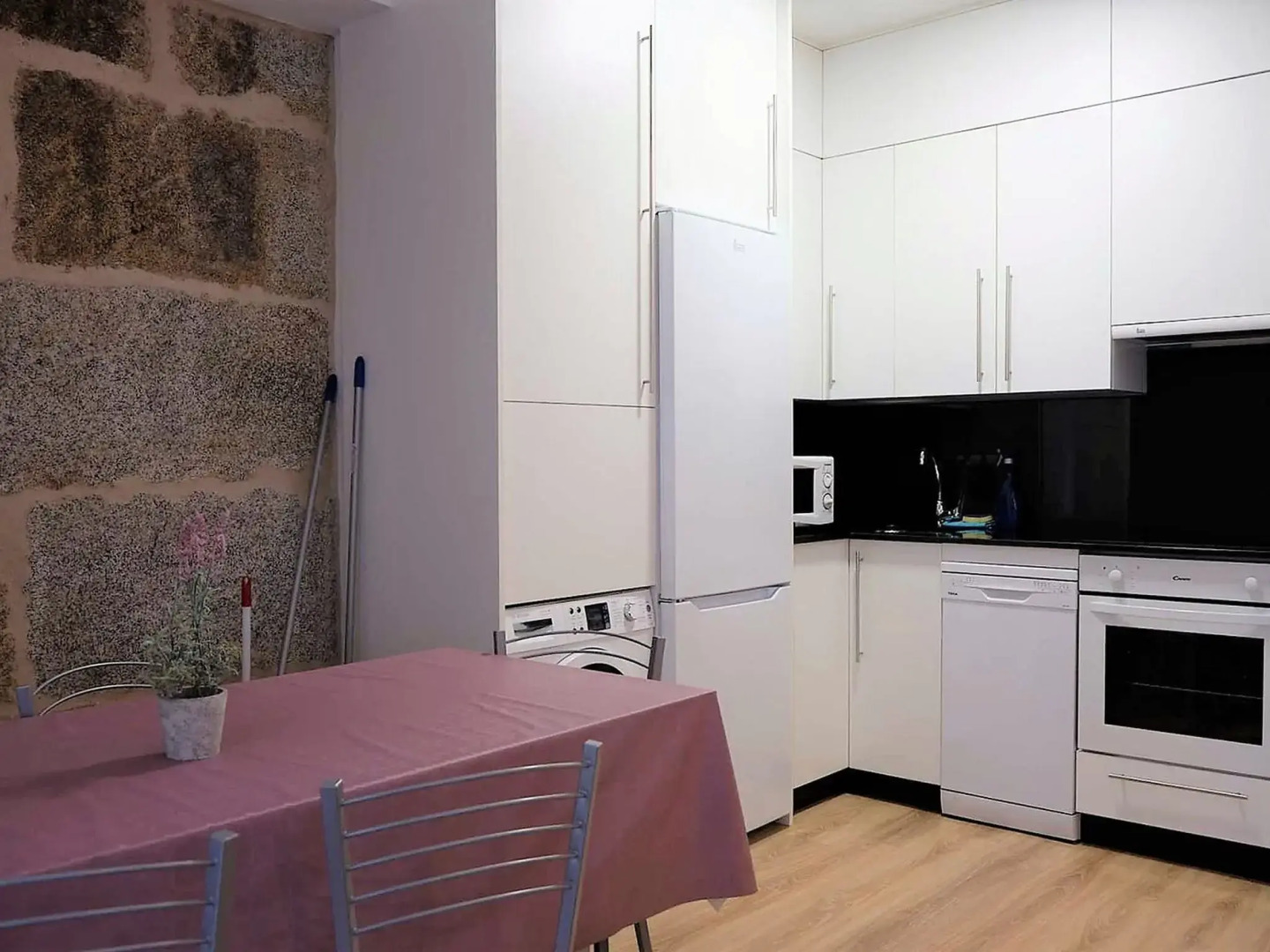 Delightful Apartment in Ourense overlooking the City