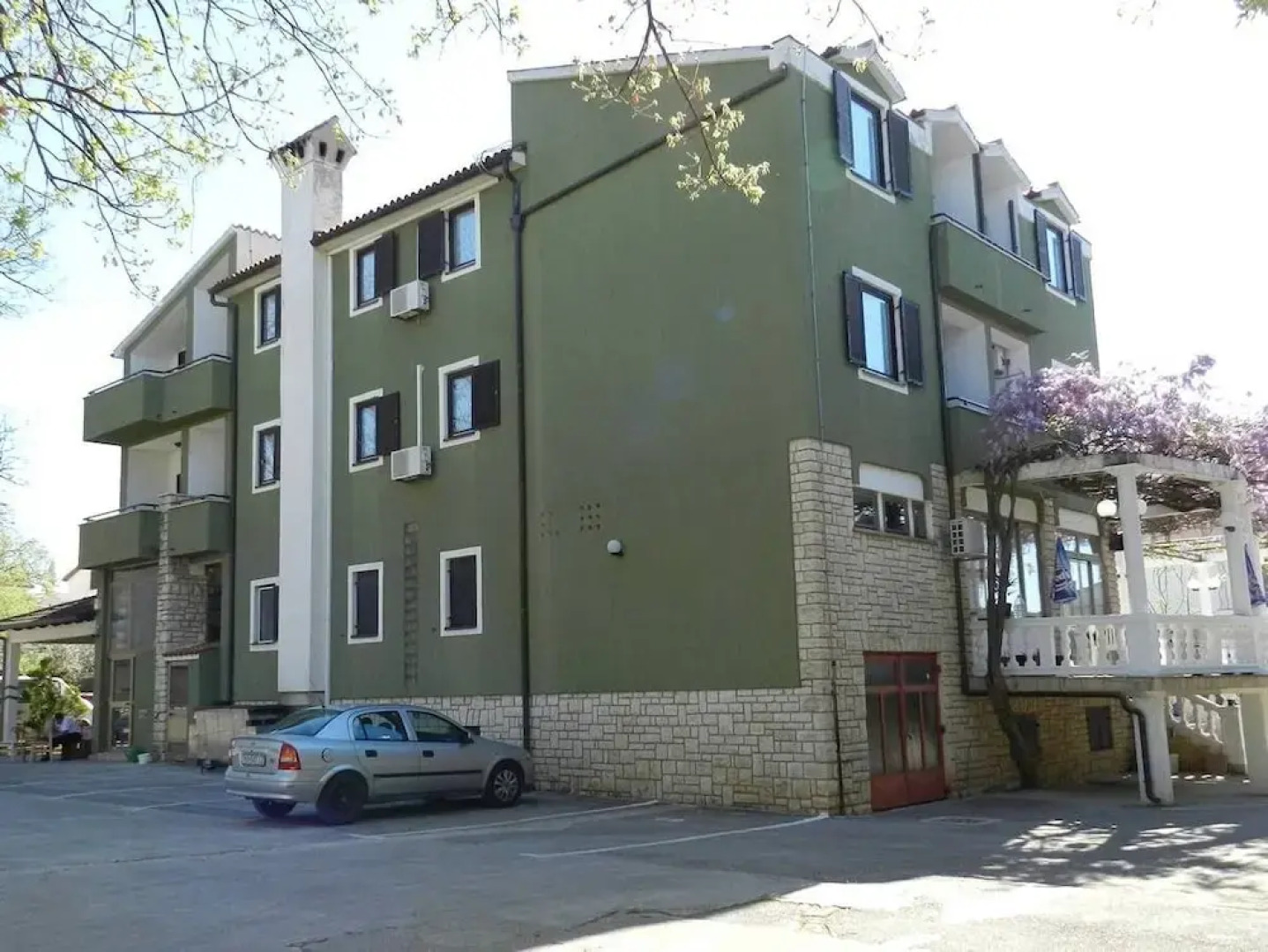 Hotel Hilde Green House