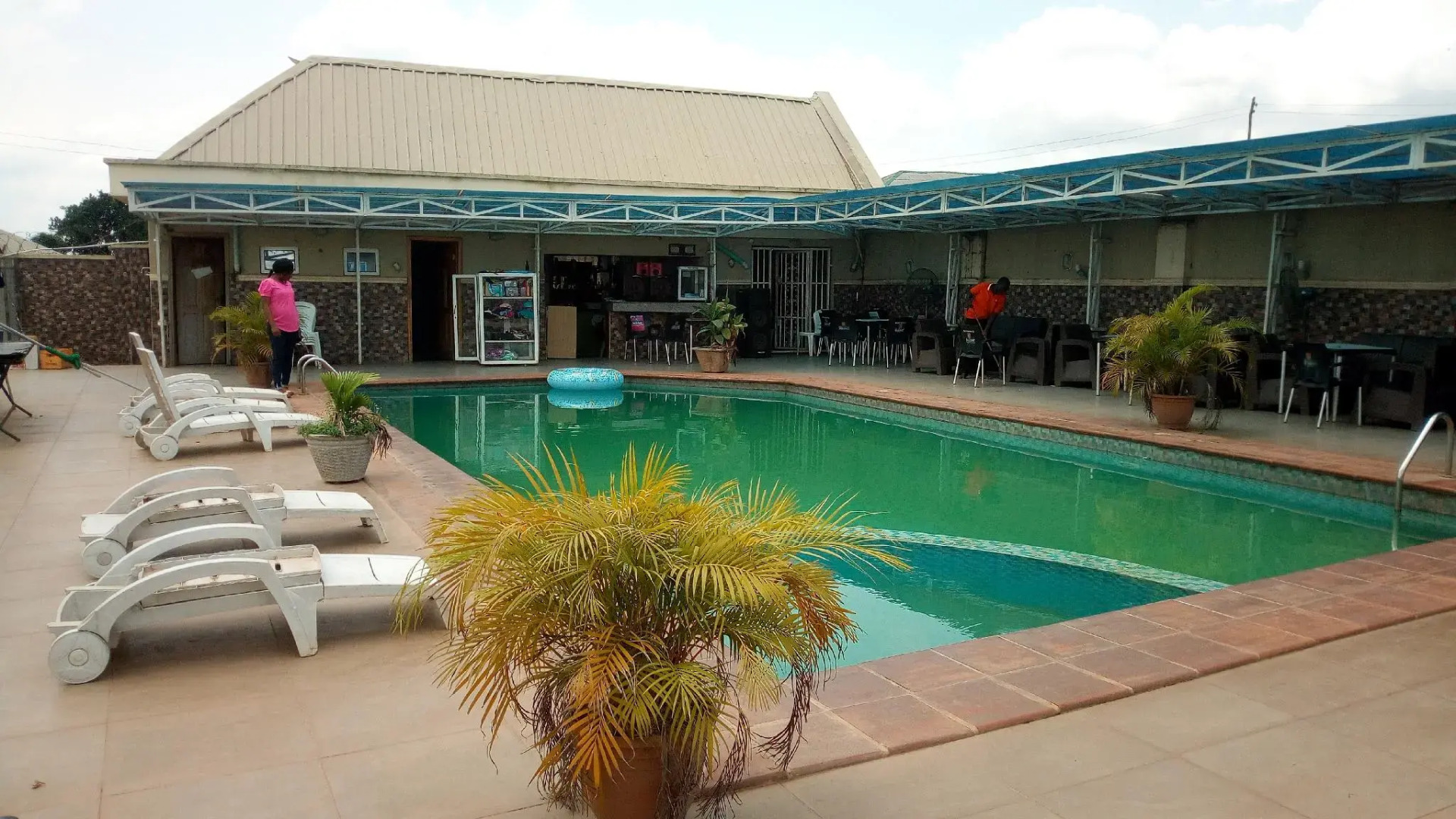 Mataan Hotel  Suites