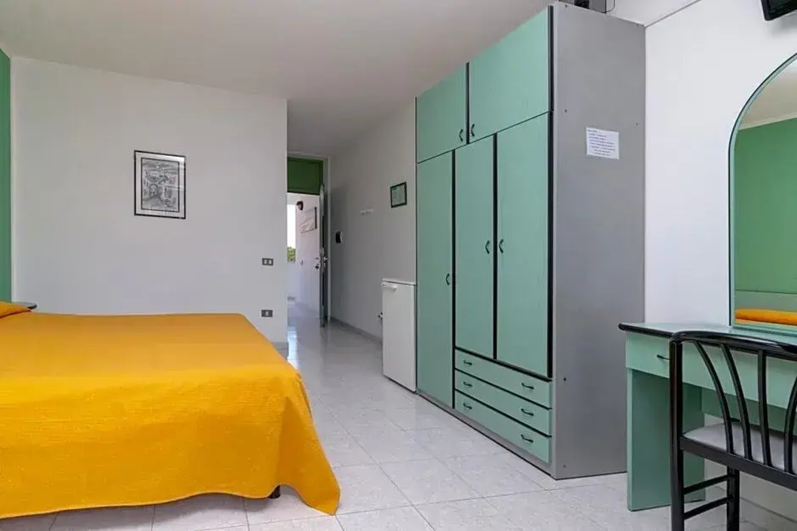 Mini Hotel