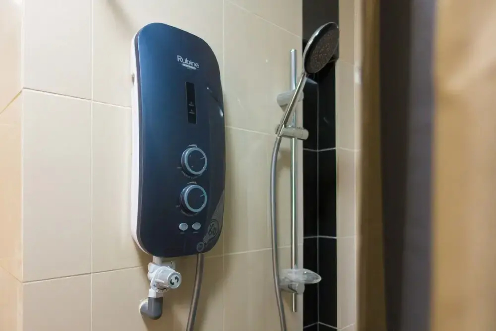Pandora HomeStay