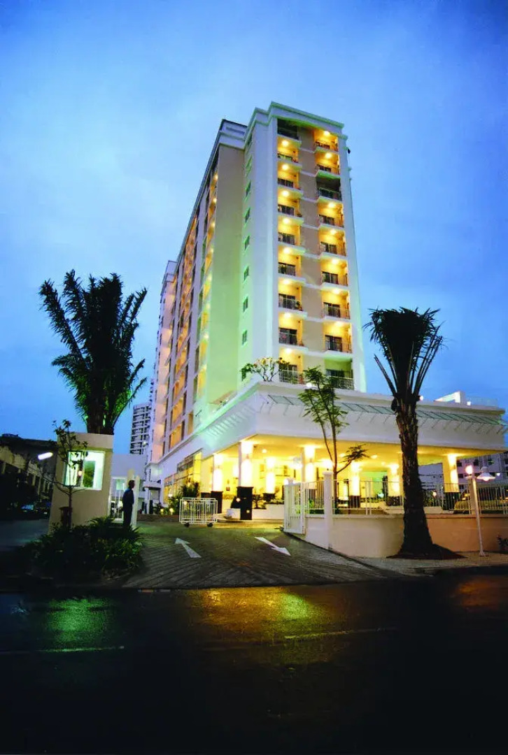 Kameo House Serviced Apartments Sriracha