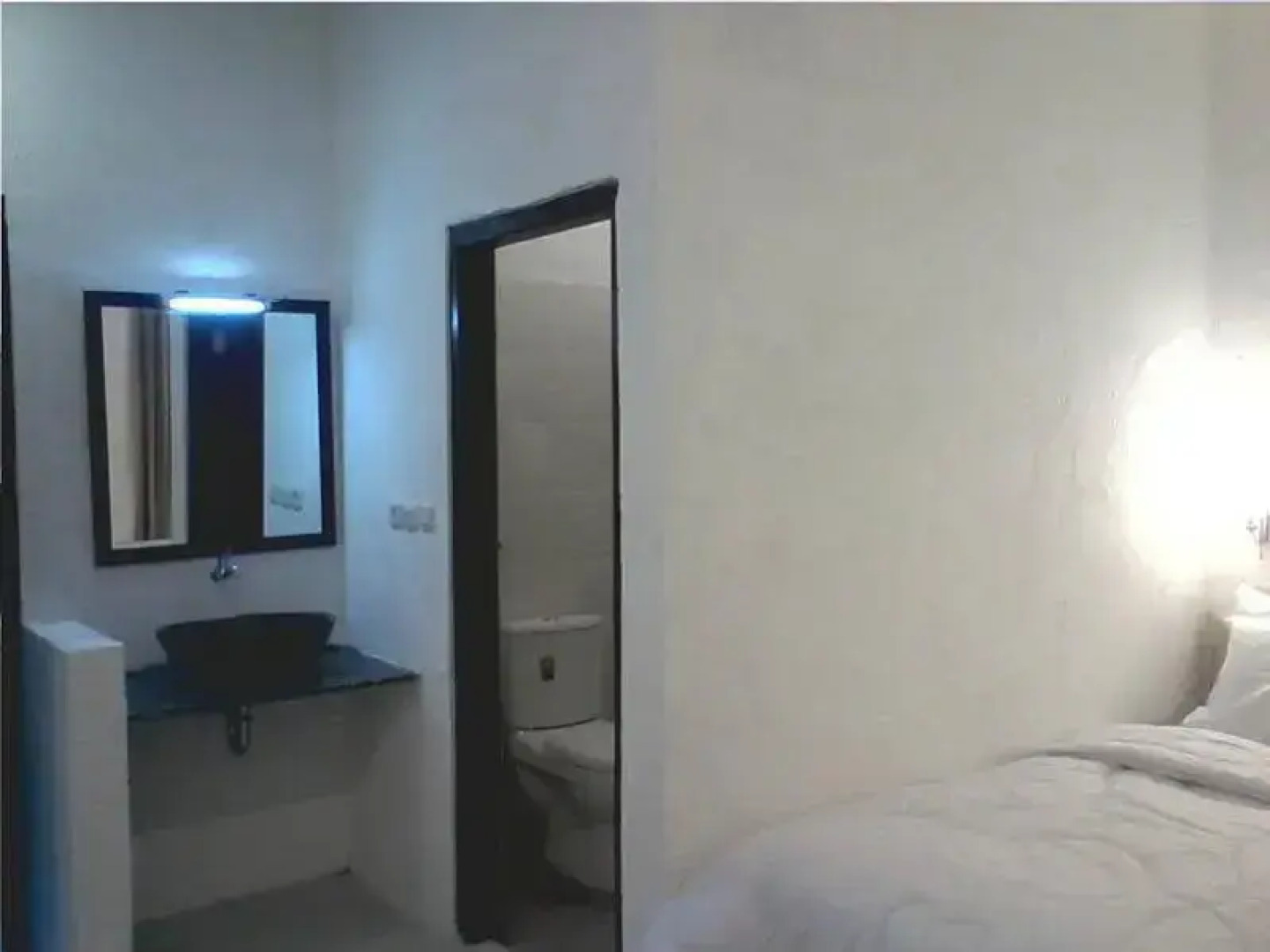 Puri Menoreh Hotel and Restaurant Borobudur